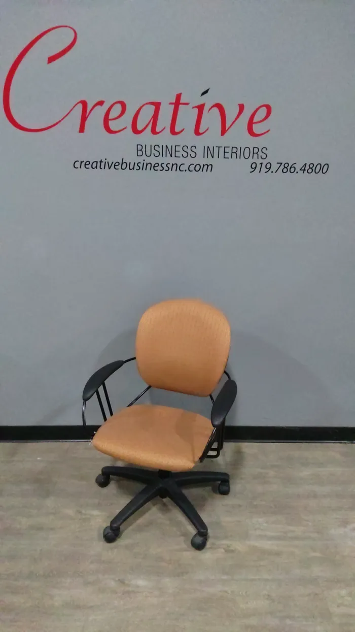 Steelcase Uno Creative Business Used Furniture