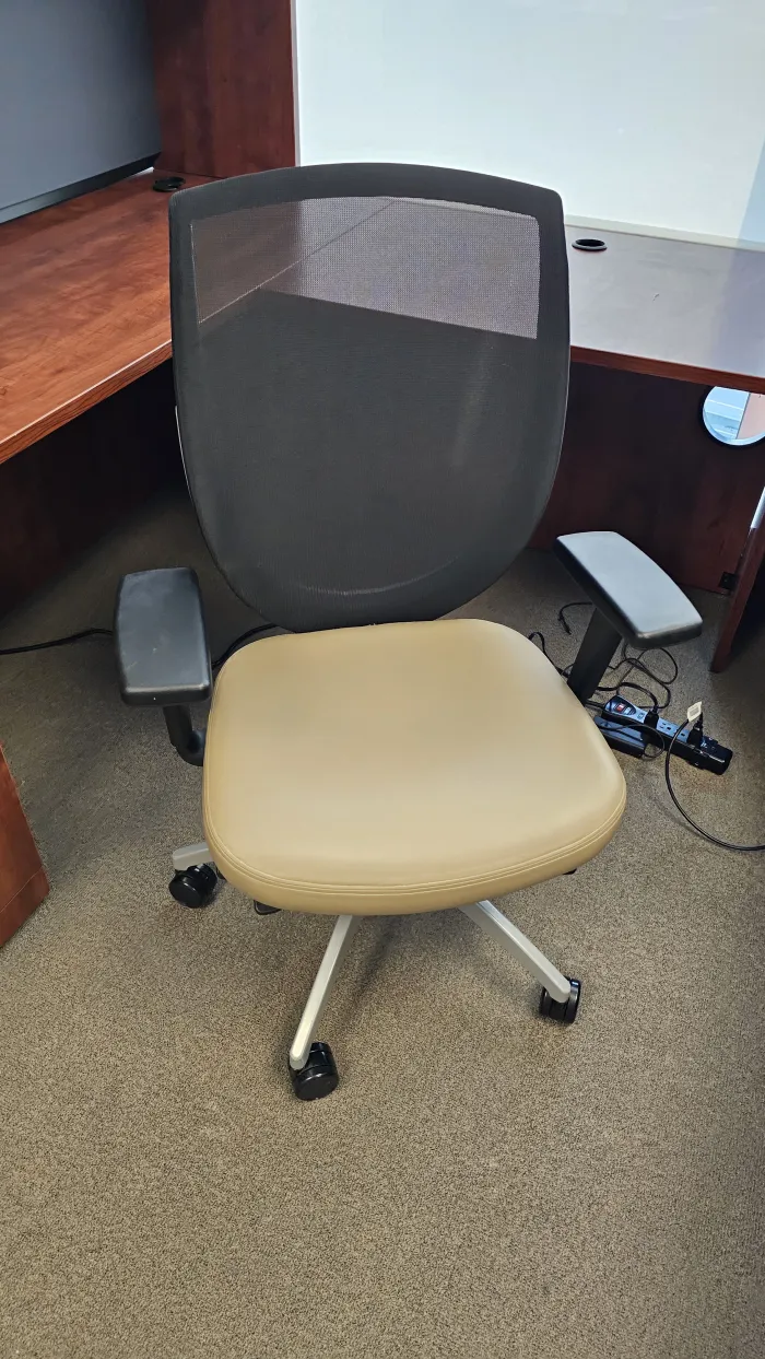 Kimball Wish Task Chair