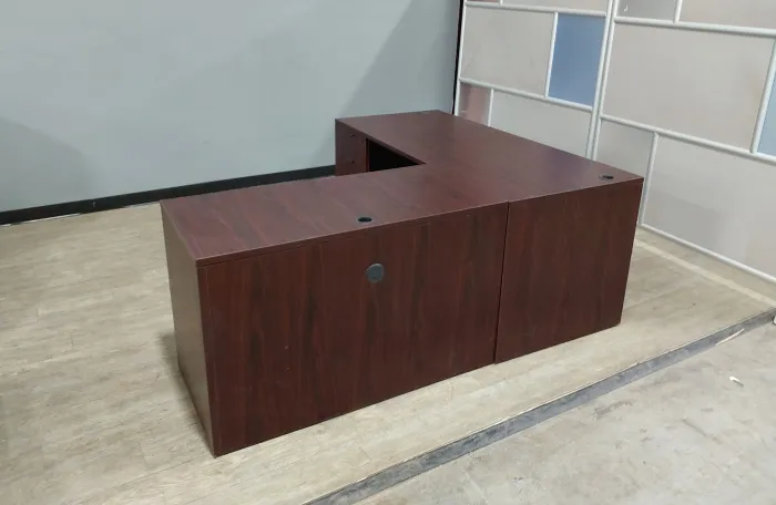 72"x66" L Desk - Image 2