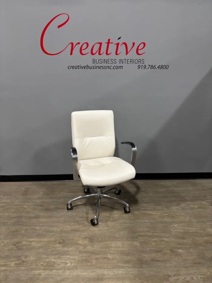 9to5 Seating Cortina Conference Chair