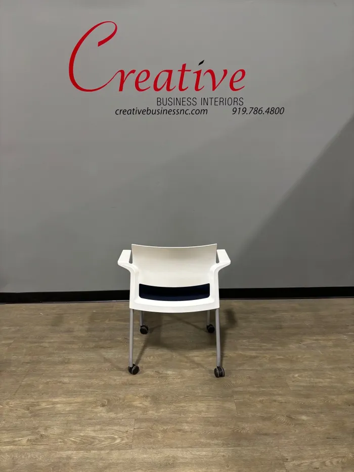 Steelcase Inspire Nesting Chair - Image 3
