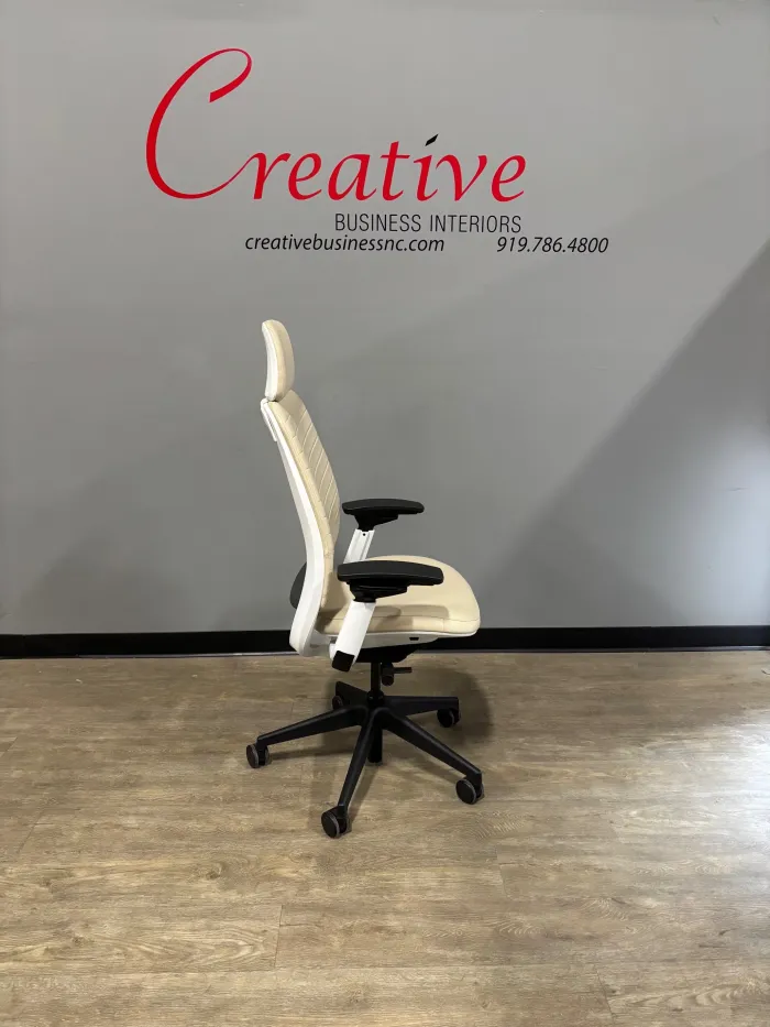 Steelcase Series 2 Task Chair - Image 2