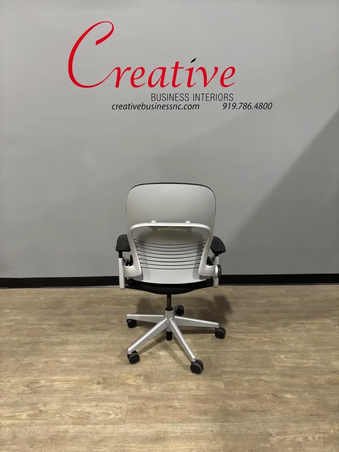 Steelcase Leap V2 Task Chair - Image 3