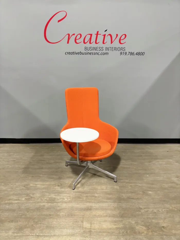 Keilhauer Juxta Lounge Chair