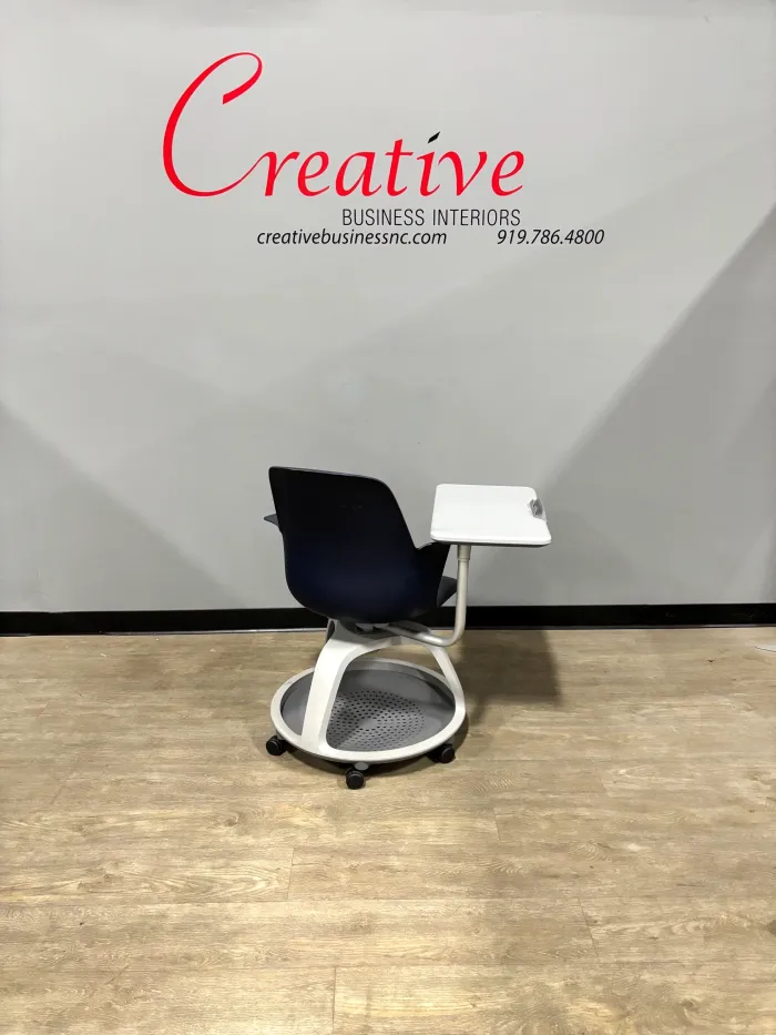 Steelcase Node Training Chair - Image 2